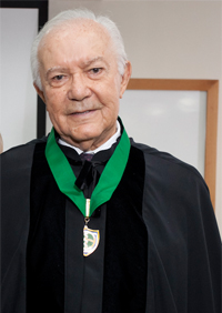 dr francisco