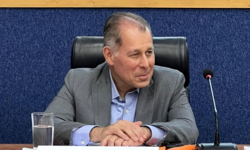 Presidente da Academia de Medicina de Brasília participa da aula inaugural do curso de Medicina da ESCS